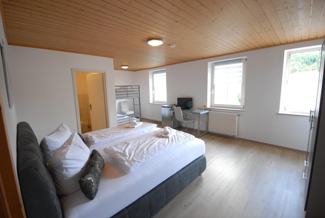 Adler Treuchtlingen Hotel ภายนอก รูปภาพ